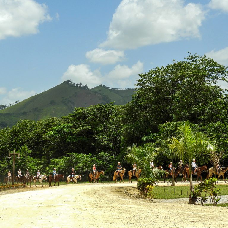 Paseo a caballo en Punta Cana - Horseback riding