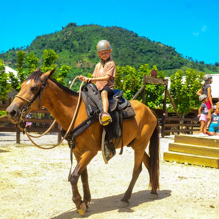 Paseo a caballo en Punta Cana - Horseback riding